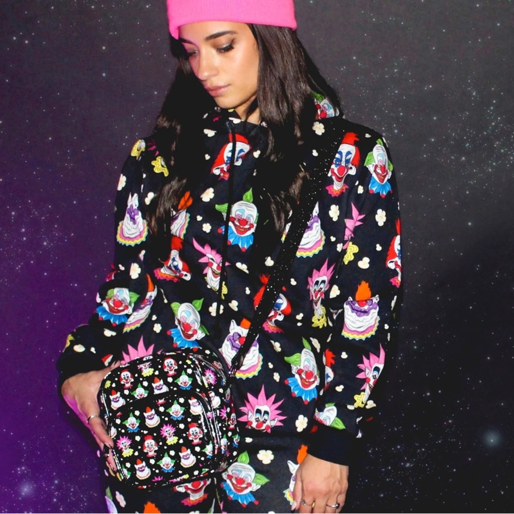 SOLD on MERC| KILLER KLOWNS crossbody - Picture 4 of 10